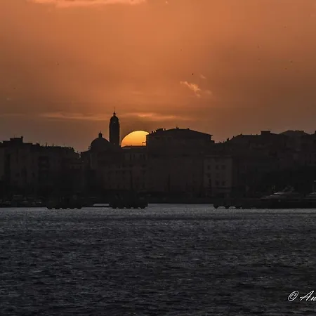 Apartment Sudio Bord De *